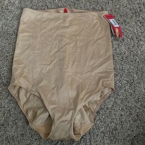 NWT spanx body shaper underwear panties nude shape wear